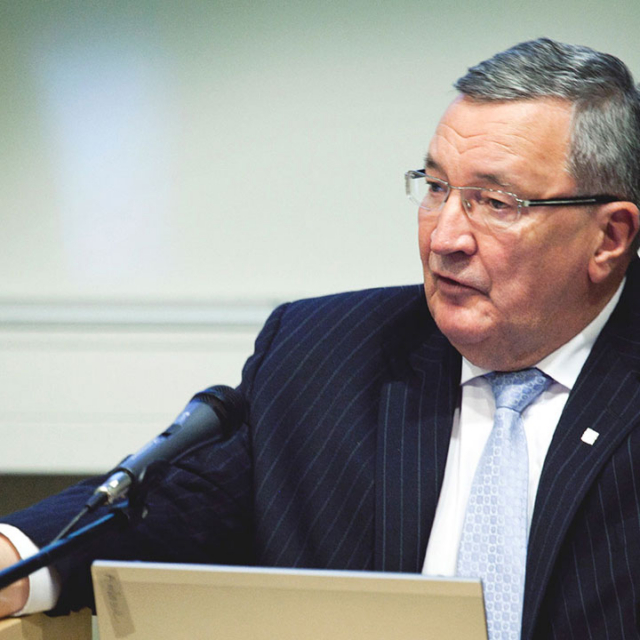Andres Keevalliku nimeline stipendiumifond